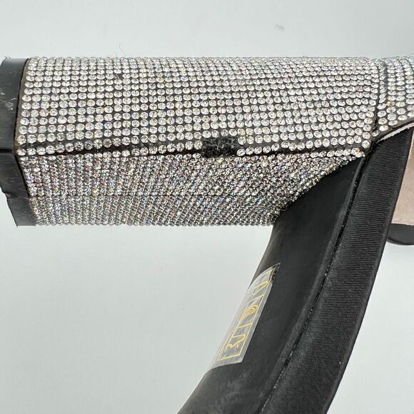JEFFREY CAMPBELL
LINDSAY-JS SANDAL BLACK SATIN SILVER Rhinestones Size 9 $160 - Picture 4 of 12